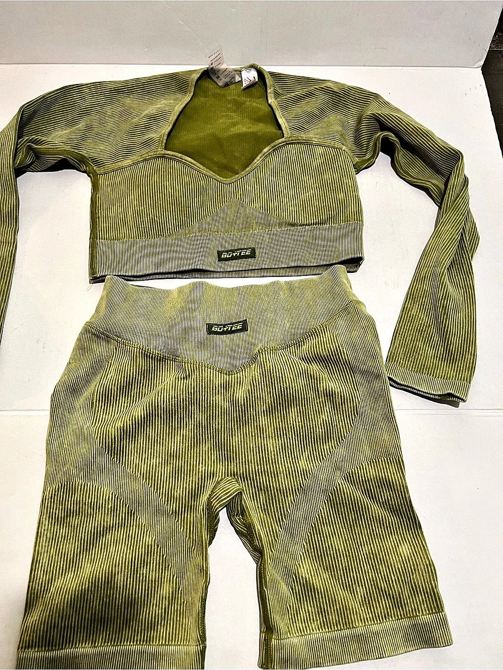 Boo+Tee Work Out 2 Piece Set Size M